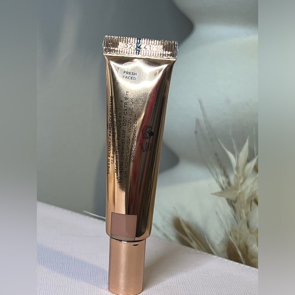 ICONIC LONDON • SHEER BLUSH - FRESH FACED • NEW IN BOX - Picture 2 of 9